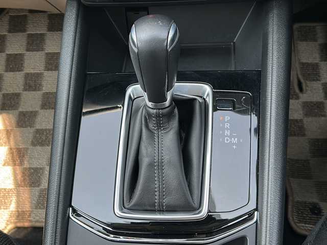 マツダ ＣＸ－５ XD プロアクティブ 山口県 2017(平29)年 5万km スノーフレイクホワイトパールマイカ 禁煙車/純正10.25インチSDナビ/・フルセグＴＶ/・Bluetooth接続/・ＡＵＸ接続/・ＣＤ/ＤＶＤ再生機能/ＢＯＳＥサウンド/バックカメラ/サイドカメラ/ETC/スマートキー×２/プッシュスタート/アダプティブＬＥＤヘッドライト/アダプティブクルーズコントロール(全車速追従機能付)/レーンキープアシスト/車線逸脱警報システム/交通標識システム/ドライバーアテンションアラート/スマートブレーキアシスト/リアパーキングセンサー