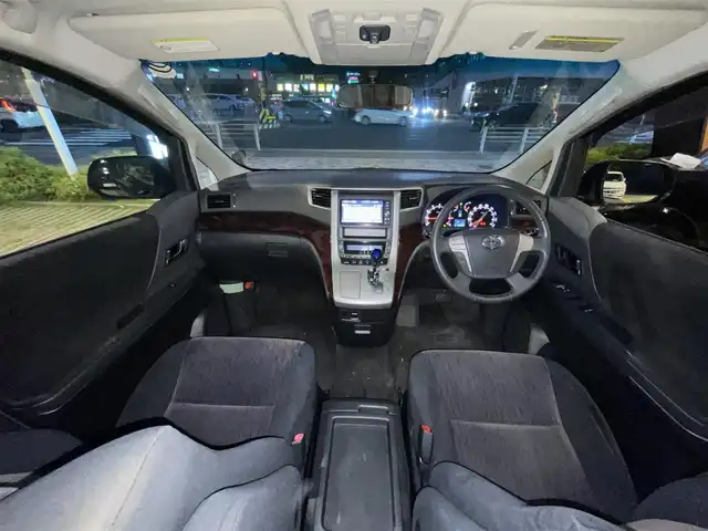 トヨタ ヴェルファイア 2．4Z 兵庫県 2012(平24)年 10.4万km ブラック (株)IDOMが運営する【じしゃロン西宮店】の自社ローン専用車両になります。こちらは現金またはオートローンご利用時の価格です。自社ローンご希望の方は別途その旨お申付け下さい/＊ETC/＊バックカメラ/＊フルセグ/＊サンルーフ/＊片側パワスラ/＊横滑り防止装置