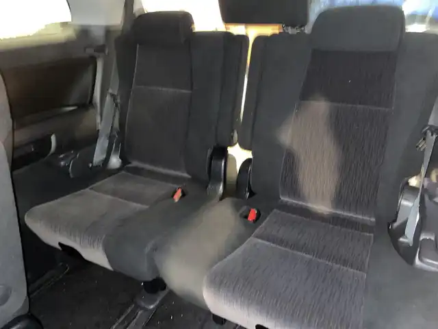 トヨタ ヴェルファイア 2．4Z 兵庫県 2012(平24)年 10.4万km ブラック (株)IDOMが運営する【じしゃロン西宮店】の自社ローン専用車両になります。こちらは現金またはオートローンご利用時の価格です。自社ローンご希望の方は別途その旨お申付け下さい/＊ETC/＊バックカメラ/＊フルセグ/＊サンルーフ/＊片側パワスラ/＊横滑り防止装置