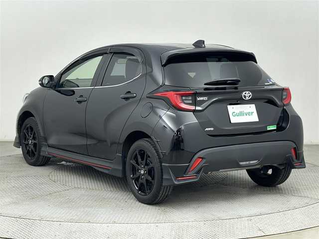 トヨタ ヤリス Z 道央・札幌 2021(令3)年 1万km ブラック ・4WD/・純正ナビ/　BT/CD/DVD/USB/Miracast/フルセグ/・全方位カメラ/・純正ビルトインETC2.0/・社外前後ドライブレコーダー/・レーダークルーズコントロール/・レーンキープアシスト/・衝突軽減ブレーキ/・横滑り防止/・ブラインドスポットモニター/・前後コーナーセンサー/・nanoe/・DRIVEMODE/・GR16インチAW/・GRエアロ/　フロント/サイド/リア/・ステアリングリモコン/・オートライト/・オートマチックハイビーム/・プッシュスタート/・スマートキー/・ドアステッカー