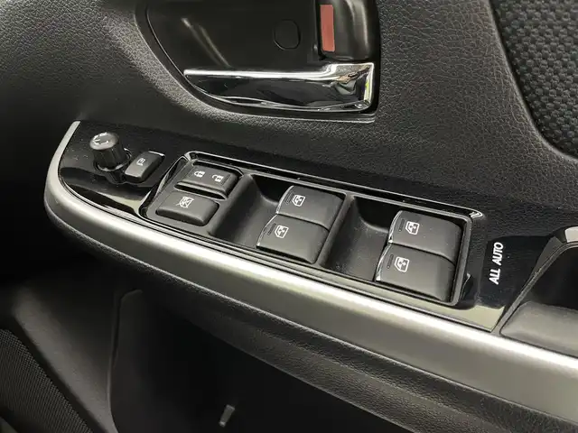 スバル レヴォーグ 1．6GT アイサイト Sスタイル 宮城県 2019(令1)年 1.7万km クリスタルホワイトP ワンオーナー/パイオニア８型ナビ(CD/DVD/BT/フルセグTV)/バック/フロント/サイドカメラ　/アイサイト/　・プリクラッシュブレーキ/　・誤発進抑制制/　・リアビークルディテクション/　・全車速追従機能付クルーズコントロール/　・車線逸脱抑制/前後コーナーセンサー/前席シートヒーター　/運転席パワーシート　/ＥＴＣ　/前後ドライブレコーダー　/ＬＥＤヘッドライト　/オートライト/フォグランプ　/ビルシュタインダンパー/プッシュスタート/スペアキー/禁煙