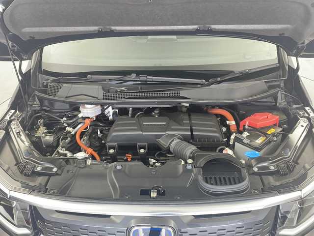 ホンダ ステップワゴン スパーダ eHEV プレミアムライン 栃木県 2022(令4)年 1.5万km トワイライトミストブラックパール 純正11.4インチナビ/（CD/DVD/BT/TV/AM・FM)/全方位カメラ/ホンダセンシング/・レーダークルーズコントロール/・レーンアシスト/・ブラインドスポットモニター/・パーキングセンサー/・衝突軽減ブレーキ/・標識認識機能/・オートマチックハイビーム/フリップダウンモニター/前席シートヒーター/電動リアゲート/両側パワースライドドア/オットマン/パドルシフト/電動格納ミラー/プッシュスタート/ETC