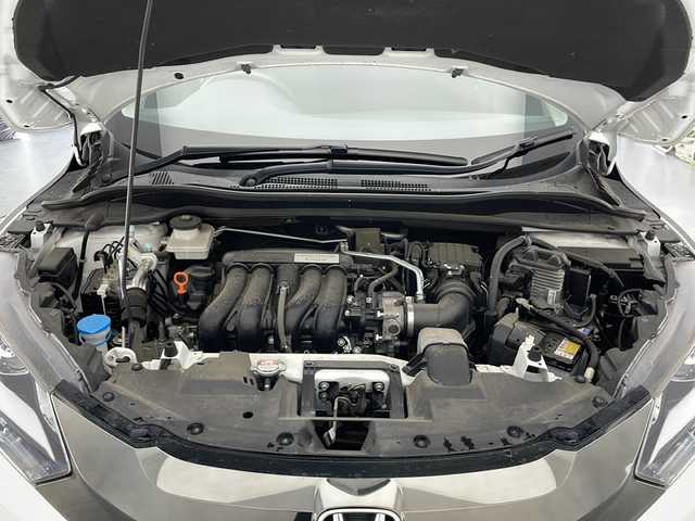 ホンダ ヴェゼル ハイブリッド X ホンダセンシング 長野県 2016(平28)年 2.9万km ホワイトオーキッドパール 4WD/純正SDナビ&フルセグTV&CD&DVD&USB&BT/ホンダセンシング/アダプティブクルーズコントロール/レーンキープアシスト/衝突軽減ブレーキ/オートマチックハイビーム/アイドリングストップ/前席シートヒーター/ステアリングスイッチ/パドルシフト/バックカメラ/ビルトインETC/LEDヘッドライト/オートライト/電動格納ミラー/ウィンカーミラー/電動ホールド/ブレーキホールド/純正16インチAW装着/純正フロアマット/プッシュスタート/スマートキー