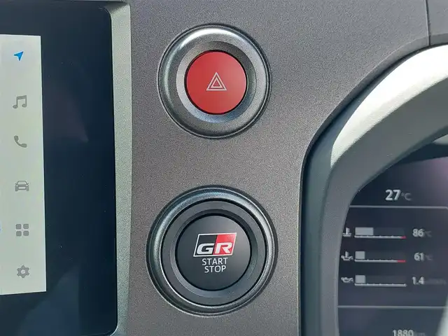 トヨタ ＧＲヤリス RZ ハイパフォーマンス 東京都 2025(令7)年 0.2万km プレシャスブラックパール JBLサウンドシステム/コンフォートパッケージアクティブサウンド/クーリングパッケージサブラジエーター/純正8型ディスプレイオーディオ/ビルトインETC2.0/フルセグ/バックカメラ/カーボンルーフ/純正18インチAW/ハーフレザーシート/シートヒーター/トヨタセーフティセンス/プリクラッシュセーフティ/レーントレーシングアシスト/ブラインドスポットモニター/コーナーセンサー