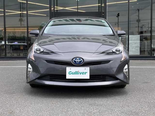 トヨタ プリウス S ツーリングセレクション 茨城県 2016(平28)年 2.3万km グレーメタリック 純正ナビ/【AM・FM・CD・DVD・SD・TV・BT・AUX・USB・VTR】/レーダークルコン/Bカメラ/ETC/前後ドラレコ/純フロア/純アルミ/シートヒーター/エアシート/横滑り/レーンキープ/オートライト/オートハイビーム/LED/衝突軽減/ドアバイザー/電格ミラー/ウインカーミラー/Fフォグ