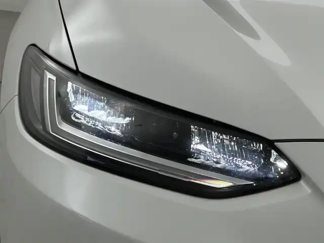 ホンダ ＺＲ－Ｖ ハイブリッド e:HEV Z ブラックスタイル 福岡県 2024(令6)年 0.1万km プラチナホワイトパール 純正９型ナビ　/全方位カメラ　/ＢＯＳＥサウンド　/ビルトインＥＴＣ２．０　/置くだけ充電　/アダプティブクルコン　/コーナーセンサー　/衝突被害軽減　/レーンキープ　/ＢＳＭ　/ヒルディセントコントロール　/パドルシフト　/パワーバックドア/シートヒーター/ステアリングヒーター/本革レザーシート/純正１８インチアルミホイール