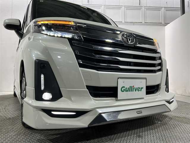 トヨタ ルーミー カスタムG 大阪府 2021(令3)年 3.9万km パールホワイトⅢ モデリスタエアロ　純正９ｉｎｃナビＴＶ　３６０カメラ　ＥＴＣ　両側パワースライドドア　衝突軽減　レーダーＣ　クリアランスソナー　シートヒーター　置くだけ充電　前後ドラレコ　ワンオーナー
