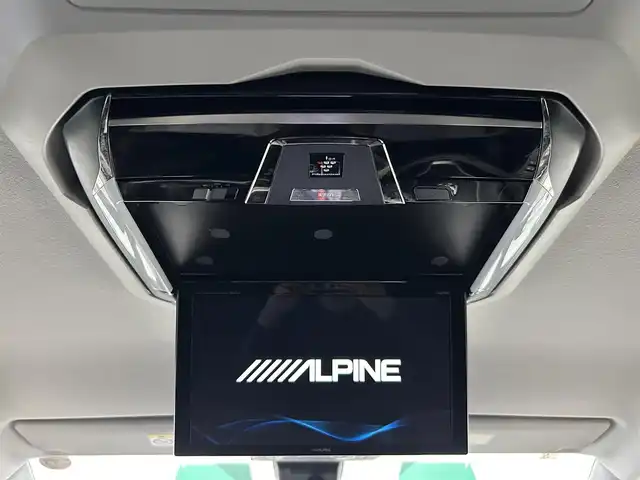 トヨタ ヴォクシー ZS 煌Ⅱ 鹿児島県 2016(平28)年 7万km ブラック 禁煙車　/社外ナビ　/フリップダウンモニター　/両側パワースライド　/バックカメラ　/トヨタセーフティセンス/・オートハイビーム/・PCS/・LDA/・先行車発進お知らせ/フルセグＴＶ　/スマートキー　/ＭＴモード付ＡＴ　/純正アルミ　/ドアバイザー　/ウォークスルー　/Ｐスタート