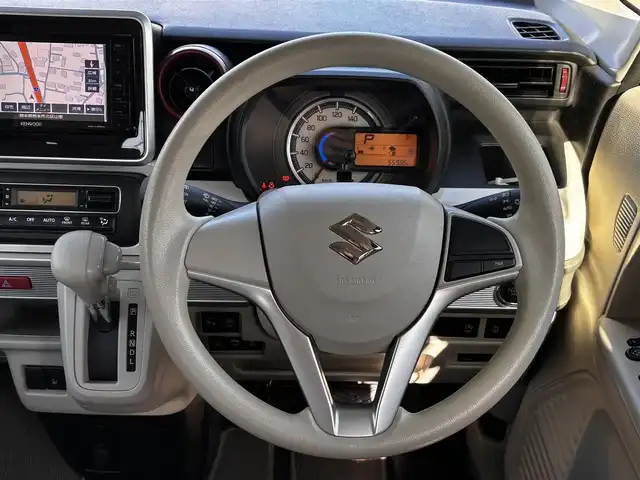 スズキ スペーシア HYBRID X 2トーン 熊本県 2018(平30)年 5.6万km チアフルピンクメタリック/ホワイト2トーンルーフ ツートンカラー/ルーフレール/社外メモリーナビ/【フルセグテレビ/Bluetooth/CD/DVD】/バックカメラ/両側パワースライドドア/ETC/衝突軽減ブレーキ/横滑り防止/アイドリングストップ/コーナーセンサー/プッシュスタート/スマートキー/後席サンシェード/ドアバイザー