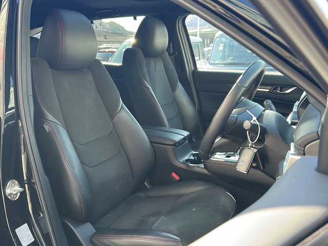 マツダ ＣＸ－８ XD ブラックトーンエディション 広島県 2023(令5)年 2.8万km ジェットブラックマイカ サンルーフ/BOSEサウンド/純正ディスプレイナビ/フルセグTV/Bluetooth/USB/全方位カメラ/レーダークルーズコントロール/LEDオートライト/ハーフレザーシート /パワーシート/メモリーシート /シートヒーター /ステアリングヒーター/ステアリングスイッチ/ETC/HUD/コーナーセンサー /BSM/ワイヤレス充電/ルーフレール/パワーバックドア /純正フロアマット/スマートキー/スペアキー /プッシュスタート /アイドリングストップ