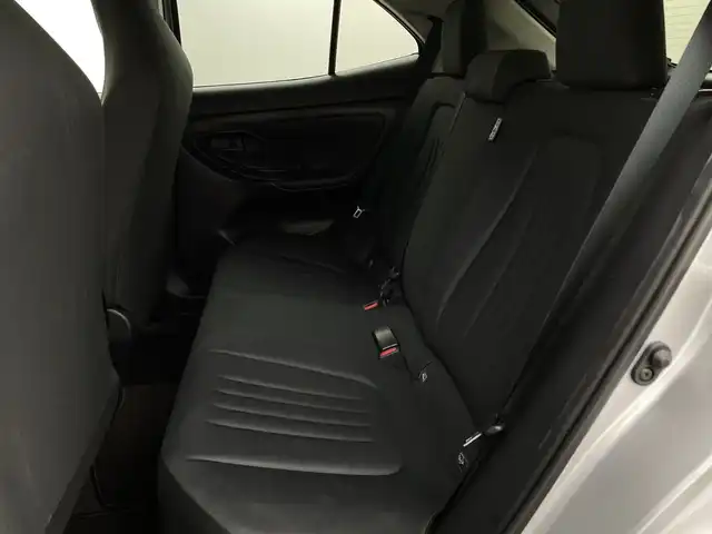 トヨタ ヤリスクロス X 新潟県 2022(令4)年 1.8万km シルバーメタリック ワンオーナー　/４ＷＤ　/禁煙車　/純正ディスプレイオーディオ/バックモニター　/Ｂｌｕｅｔｏｏｔｈ接続/ETC/スペアキー1本　/ＡＷ付きスタッドレスタイヤ/クルーズコントロール/前方ドライブレコーダー　/純正フロアマット　/衝突被害軽減ブレーキ　/保証書　/取扱説明書/記録簿