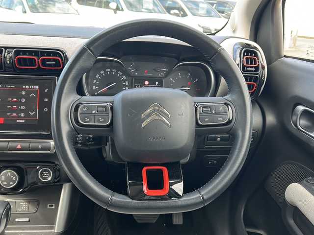 シトロエン Ｃ３ エアクロス シャインパッケージ 佐賀県 2021(令3)年 4万km サーブル 純正ディスプレイオーディオ/Bluetooth/USB/Android Auto/Apple Car Play/ワンオーナー/サンルーフ/クルーズコントロール/前方ドライブレコーダー/レーンキープアシスト/衝突軽減システム/ブラインドスポットモニター/クリアランスソナー/アクティブセーフティブレーキ/疲労検知システム/純正アルミホイール/純正フロアマット/置くだけ充電/LEDオートライト／オートマチックハイビーム/オートエアコン/ETC/保証書/取扱説明書/点検記録簿(R3/4/6)
