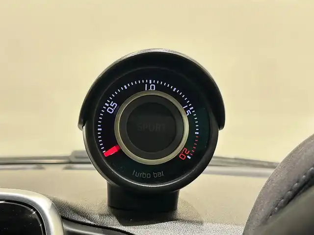 アバルト ５９５ コンペティツィオーネ 福岡県 2017(平29)年 2.2万km 黒 茶／黒ハーフザーシート　/純正ディスプレイオーディオ　/Ｂｌｕｅｔｏｏｔｈ　/オートエアコン　/リアクリアランスソナー　/純正１７インチＡＷ