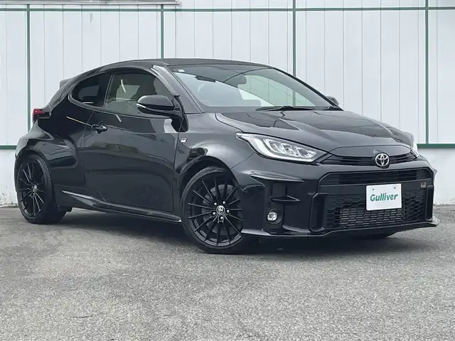 トヨタ ＧＲヤリス RZ 山梨県 2021(令3)年 4万km プレシャスブラックパール 〇４WD/〇純正8インチナビ/〇ビルトインETC/〇アイドリングストップ/〇ターボ/〇LEDヘッドランプ/〇LEDフロントフォグランプ/〇革巻きステアリングホイール/〇JBLサウンド/〇合皮/ファブリックコンビシート/〇シートヒーター/〇ハンドルヒーター/〇CUSCO車高調/〇ノーマルサスペンション車載積み/〇純正18インチアルミ/〇スマートエントリー/〇スペアキー/〇禁煙車