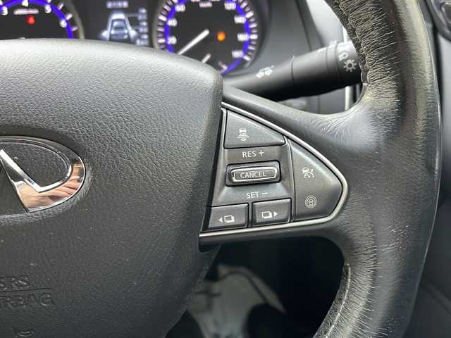 日産 スカイライン 200GT－t タイプP 兵庫県 2016(平28)年 8.2万km スーパーブラック 純正メーカーSDナビ/　Bluetooth/USB/AUX/iPod/AM/FM/フルセグテレビ（走行中視聴不可）/ビルトインETC/前後ドライブレコーダー/アラウンドビューミニター/MTモード付AT/シートメモリ/パワーシート（D+N席）/シートヒーター（D+N席）/アイドリングストップ/アダプティブクルーズコントロール/アンチロック・ブレーキ・システム/レーンキープアシスト/前後コーナーセンサー/横滑り防止装置/盗難防止装置/パワーステアリング/パワーウィンドウ/エアバッグ（W+サイド）/純正フロアマット/純正アルミホイール/スマートキー/スペアキー（1本）/LEDヘッドライト/保証書/取扱説明書
