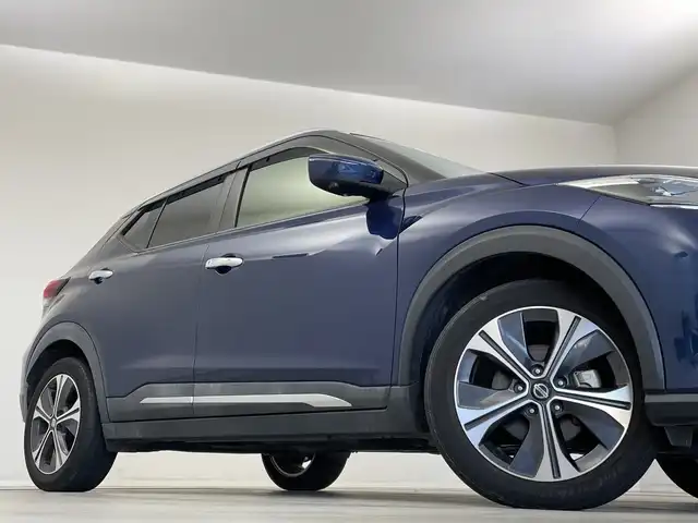 日産 キックス X 新潟県 2020(令2)年 5.6万km ダークブルー ワンオーナー/プロパイロット/純正メモリナビ/　フルセグTV/Bluetooth/CD/DVD/USB/衝突被害軽減ブレーキ/レーンキープアシスト/レーダークルーズコントロール/アラウンドビューモニター/インテリジェントルームミラー/純正ドライブレコーダー【DH5-D】/ハーフレザーシート/前席シートヒーター/ステアリングヒーター/前後コーナーセンサー/ビルトインETC2.0/ステアリングスイッチ