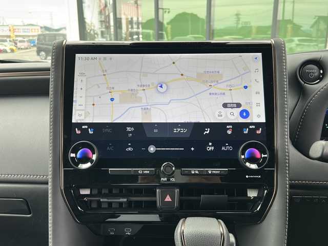 トヨタ アルファードハイブリット Z 岐阜県 2024(令6)年 1.5万km プラチナホワイトパールマイカ 登録時走行距離15122km/デジタルインナーミラー/全方位モニター/純正１４型ディスプレイオーディオ/フルセグＴＶ/バックカメラ/両側パワースライドドア/クルーズコントロール/パワーシート/レザーシート/シートヒーター/禁煙車/エアシート/ステアリングヒーター/前後ドライブレコーダー/ドアバイザー/プッシュスタート/スマートキー/スペアキー/LEDヘッドライト/フォグランプ/オートライト/オートマチックハイビーム/ビルトインETC/純正フロアマット/純正アルミホイール/レーンキープアシスト/アイドリングストップ