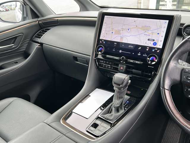 トヨタ アルファードハイブリット Z 岐阜県 2024(令6)年 1.5万km プラチナホワイトパールマイカ 登録時走行距離15122km/デジタルインナーミラー/全方位モニター/純正１４型ディスプレイオーディオ/フルセグＴＶ/バックカメラ/両側パワースライドドア/クルーズコントロール/パワーシート/レザーシート/シートヒーター/禁煙車/エアシート/ステアリングヒーター/前後ドライブレコーダー/ドアバイザー/プッシュスタート/スマートキー/スペアキー/LEDヘッドライト/フォグランプ/オートライト/オートマチックハイビーム/ビルトインETC/純正フロアマット/純正アルミホイール/レーンキープアシスト/アイドリングストップ