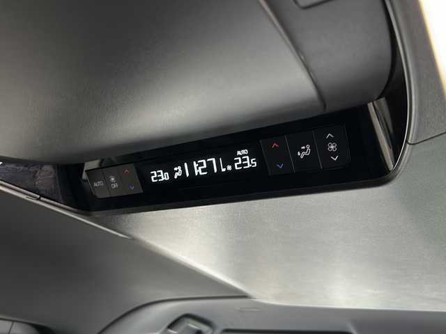 トヨタ アルファードハイブリット Z 岐阜県 2024(令6)年 1.5万km プラチナホワイトパールマイカ 登録時走行距離15122km/デジタルインナーミラー/全方位モニター/純正１４型ディスプレイオーディオ/フルセグＴＶ/バックカメラ/両側パワースライドドア/クルーズコントロール/パワーシート/レザーシート/シートヒーター/禁煙車/エアシート/ステアリングヒーター/前後ドライブレコーダー/ドアバイザー/プッシュスタート/スマートキー/スペアキー/LEDヘッドライト/フォグランプ/オートライト/オートマチックハイビーム/ビルトインETC/純正フロアマット/純正アルミホイール/レーンキープアシスト/アイドリングストップ