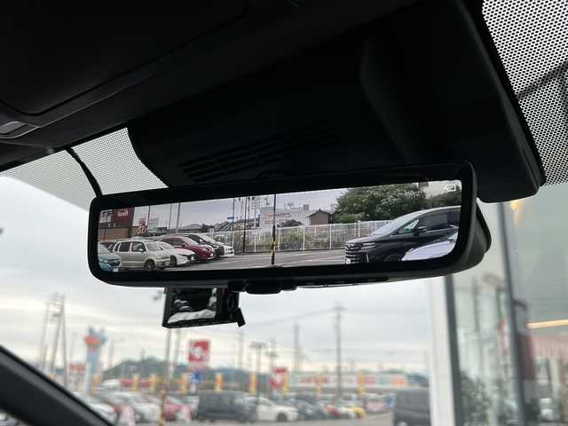 トヨタ アルファードハイブリット Z 岐阜県 2024(令6)年 1.5万km プラチナホワイトパールマイカ 登録時走行距離15122km/デジタルインナーミラー/全方位モニター/純正１４型ディスプレイオーディオ/フルセグＴＶ/バックカメラ/両側パワースライドドア/クルーズコントロール/パワーシート/レザーシート/シートヒーター/禁煙車/エアシート/ステアリングヒーター/前後ドライブレコーダー/ドアバイザー/プッシュスタート/スマートキー/スペアキー/LEDヘッドライト/フォグランプ/オートライト/オートマチックハイビーム/ビルトインETC/純正フロアマット/純正アルミホイール/レーンキープアシスト/アイドリングストップ