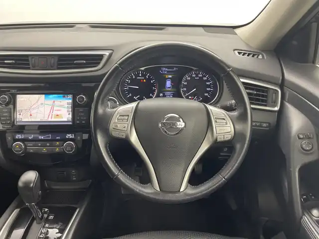 日産 エクストレイル 20X エクストリーマーX Eブレーキ 群馬県 2014(平26)年 8.3万km ダイヤモンドブラック 純正ナビ　全周囲カメラ　シートヒーター　前後ドラレコ　ビルトインＥＴＣ　衝突被害軽減ブレーキ　ＢＳＭ　クルーズコントロール　パートタイム４ＷＤ　スマートキー　ＬＥＤライト　ルーフレール　禁煙車