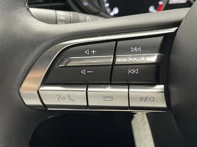 マツダ ＣＸ－３０ XD Lパッケージ 埼玉県 2020(令2)年 2.4万km チタニウムフラッシュマイカ i-ACTIVSENSE/360°ビュー・モニター/アダプティブLEDヘッドライト (ALH)/ハイビームコントロールシステム (HBC)/レーンキープアシストシステム (LAS)/ドライバーアテンションアラート (DAA)/レーダークルーズコントロール /スマートブレーキサポート (SBS)/純正マツダコネクトナビ/　DTV CD DVD BT Apple Carplay HDMI/レザーシート/アクティブドライビングディスプレイ/前席シートヒーター/ステアリングヒーター/D席メモリ付パワーシート/パーキングセンサー/ブラインドスポットモニタリング（BSM）/TRC（トラクションコントロール）/純正前後ドライブレコーダー/純正ビルトインETC/エンジンスタートボタン/スマートキー/スペアキー/純正フロアマット