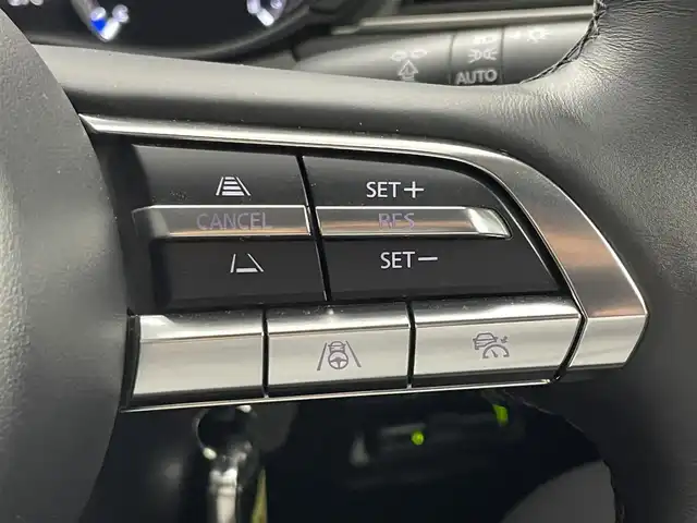 マツダ ＣＸ－３０ XD Lパッケージ 埼玉県 2020(令2)年 2.4万km チタニウムフラッシュマイカ i-ACTIVSENSE/360°ビュー・モニター/アダプティブLEDヘッドライト (ALH)/ハイビームコントロールシステム (HBC)/レーンキープアシストシステム (LAS)/ドライバーアテンションアラート (DAA)/レーダークルーズコントロール /スマートブレーキサポート (SBS)/純正マツダコネクトナビ/　DTV CD DVD BT Apple Carplay HDMI/レザーシート/アクティブドライビングディスプレイ/前席シートヒーター/ステアリングヒーター/D席メモリ付パワーシート/パーキングセンサー/ブラインドスポットモニタリング（BSM）/TRC（トラクションコントロール）/純正前後ドライブレコーダー/純正ビルトインETC/エンジンスタートボタン/スマートキー/スペアキー/純正フロアマット