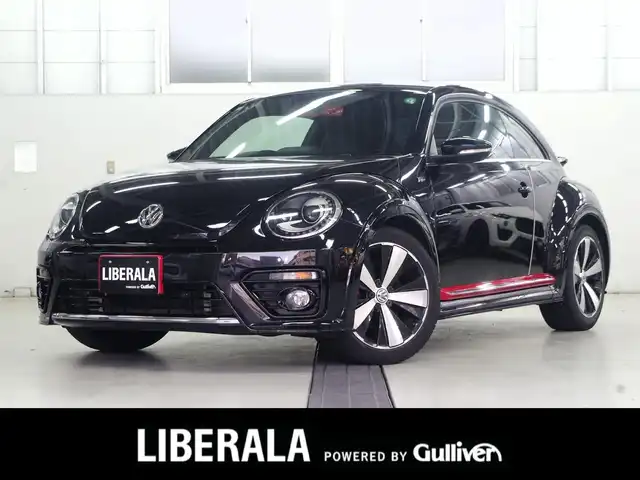 フォルクスワーゲン ザ・ビートル 2．0 Rライン 兵庫県 2017(平29)年 5.3万km ディープブラックパールエフェクト 純正ナビ/リアビューカメラ/前後センサー/フルセグTV/Bluetooth接続/レザーシート/シートヒーター/クルーズコントロール/ブラインドスポットディテクション/リアトラフィックアラート/オートエアコン/オートライト/プッシュスタート/キセノンヘッドライト/ETC/OPエアコンパネル/OPシフトカバーパネル/OPルームミラーカバー/OPフロントライセンスプレートトリム/OPドアサイドパネルモール/純正フロアマット/ドライブレコーダー