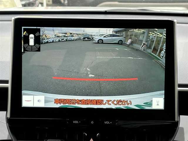 トヨタ カローラ クロス Z 愛知県 2025(令7)年 0.7万km プラチナホワイトパールマイカ /禁煙//ワンオーナー//ガラスルーフ//モデリスタエアロ（フロント・サイド・リア）//モデリスタカラードフェンダー//モデリスタドアプロテクター//黒半革シート//シートヒーター（前席）//パワーシート（D席）//純正18AW//メーカーナビ//フルセグ/BT/USB/Miracast//バックカメラ//ビルトインETC2.0//ハンズフリーパワーバックドア//置くだけ充電//ACC/PCS/LDA/BSM/PDA/RCTA/PKSB/SEA/RSA//発進遅れ告知//後退速度抑制//横滑り防止装置//電子制御パーキングブレーキ//ブレーキホールド//前後クリアランスソナー//LEDオートライト//LEDフォグランプ//LEDルームランプ//オートマチックハイビーム//本革巻きステアリング//ステアリングヒーター//ステアリングスイッチ//ルーフレール//MTモード付AT//ドリンクホルダー//スペアスマートキー//新車時保証書//取扱説明書