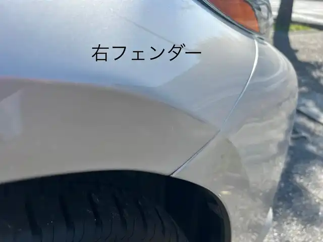 トヨタ プリウス ＰＨＶ S ナビパッケージ 三重県 2017(平29)年 7.2万km スティールブロンドM 11.6インチ純正ナビ（Bluetooth/地デジTV/AM/FM/USB/iPod/AUX）/セーフティセンスP（プリクラッシュセーフティシステム/レーンディパーチャーアラート/アダプティブハイビームシステム/レーダークルーズコントロール）/バックカメラ/ビルトインETC/純正ドライブレコーダー（前）/シートヒーター（前席）/ステアリングヒーター/クールグレー内装/ターコイズエアコン吹出口加飾/ボディ同色ドアミラー（電動オート格納機能/ヒーター/ウィンカー付/無塗装ドアミラー取付部）/充電インレット（普通充電/急速充電）/レーダー（コムテック/リモコン有）/オートエアコン（リモートエアコンシステム）/静電式エアコンパネル/LEDヘッドランプ/ブルーエンブレム付ブラックアクリル製フロントグリル/開口部無塗装横桟フロントバンパー/薄暮灯付LEDフロントフォグランプ/スマートエントリー/スタートシステム（ブルーエンジンスイッチ）/スペアキー