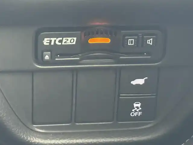 ホンダ ＺＲ－Ｖ ハイブリッド e:HEV Z 愛知県 2023(令5)年 0.4万km ミッドナイトブルービームM 純正9インチナビ/　・アラウンドビューモニター/　・フルセグTV/BOSEスピーカー/ワイヤレス充電器/ホンダセンシング/　・衝突軽減システム/　・クルーズコントロール/　・横滑り防止装置/　・コーナーセンサー/　・レーンキープアシスト/　・オートライト/　・オートマチックハイビーム/LEDヘッドライト/ダウンヒルアシストコントロール/電動リアゲート/パワーシート/シートメモリー/ステアリングヒーター/パドルシフト/ETC2.0/純正18AW/純正フロアマット/スマートキーHDDナビ