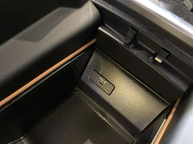 ＢＭＷ ＢＭＷ Ｘ５ xDrive 35d Mスポーツ 熊本県 2022(令4)年 2.3万km 黒 ・ワンオーナー/・プッシュスタート/・パノラマサンルーフ/・インテリジェントセーフティ/・注意喚起アシスタント/・ステアリングアシスト/・PDC自動起動/・アクティブPDC緊急ブレーキ/・パーキングアシスト/・ハイビームアシスト/・クルーズコントロール(追従式)/・茶革シート/・前席パワーシート/・全席シートヒーター/・純正メモリナビ/　【Bluetooth・USB・AppleCarPlay】/・フルセグTV/・全方位カメラ/・ETC/・ワイヤレス充電/・ドライブレコーダー(前後録画)/・パワーバックドア/・LEDヘッドランプ/・純正マット/・保証書/取説フリップダウンモニター