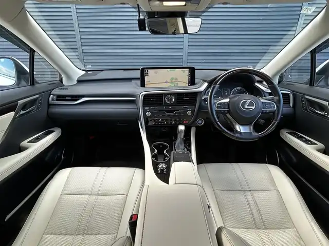 レクサス ＲＸ 450hL 茨城県 2021(令3)年 3.2万km ソニッククォーツ 後期型 /ム-ンル-フ /マクレビ /HUD /パノラミックビュ-モニタ- /白革 /シ-トヒ-タ- /ベンチレ-ション /M付PWシ-ト /ステアヒ-タ- /PWテ-ルゲ-ト /三眼LED /オ-トハイビ-ム /ナビ /TV /BT /レクサスSFT /ACC /LKA /BSM  /ETC2.0 /禁煙車