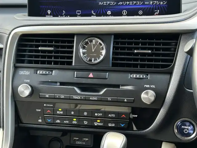 レクサス ＲＸ 450hL 茨城県 2021(令3)年 3.2万km ソニッククォーツ 後期型 /ム-ンル-フ /マクレビ /HUD /パノラミックビュ-モニタ- /白革 /シ-トヒ-タ- /ベンチレ-ション /M付PWシ-ト /ステアヒ-タ- /PWテ-ルゲ-ト /三眼LED /オ-トハイビ-ム /ナビ /TV /BT /レクサスSFT /ACC /LKA /BSM  /ETC2.0 /禁煙車