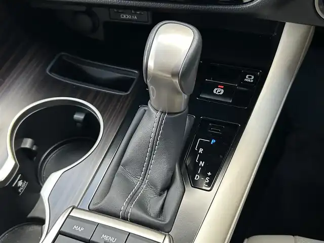 レクサス ＲＸ 450hL 茨城県 2021(令3)年 3.2万km ソニッククォーツ 後期型 /ム-ンル-フ /マクレビ /HUD /パノラミックビュ-モニタ- /白革 /シ-トヒ-タ- /ベンチレ-ション /M付PWシ-ト /ステアヒ-タ- /PWテ-ルゲ-ト /三眼LED /オ-トハイビ-ム /ナビ /TV /BT /レクサスSFT /ACC /LKA /BSM  /ETC2.0 /禁煙車