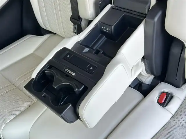 レクサス ＲＸ 450hL 茨城県 2021(令3)年 3.2万km ソニッククォーツ 後期型 /ム-ンル-フ /マクレビ /HUD /パノラミックビュ-モニタ- /白革 /シ-トヒ-タ- /ベンチレ-ション /M付PWシ-ト /ステアヒ-タ- /PWテ-ルゲ-ト /三眼LED /オ-トハイビ-ム /ナビ /TV /BT /レクサスSFT /ACC /LKA /BSM  /ETC2.0 /禁煙車