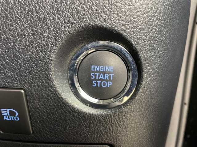 トヨタ アルファード S Cパッケージ 道央・札幌 2023(令5)年 4.9万km ブラック ・４ＷＤ/寒冷地仕様/・トヨタセーフティセンス/・プリクラッシュセーフティ/・ブラインドスポットモニター/・レーダークルーズコントロール/・ＬＴＡ・ＲＣＴＡ・ＲＳＡ・/・純正ディスプレイオーディオ/・ナビ.Bluetooth.Miracast/・バックカメラ/・両側パワースライドドア/・パワーバックドア/・レザーシート・オットマンシート/・ベンチレーション/シートヒーター/・パワーシート（Ｄ．Ｎ.二列目）/・ウッドコンビハンドル/ステアリングヒーター/・ＡＣ１００Ｖ/デジタルインナーミラー/・ドライブレコーダー/スマートキー