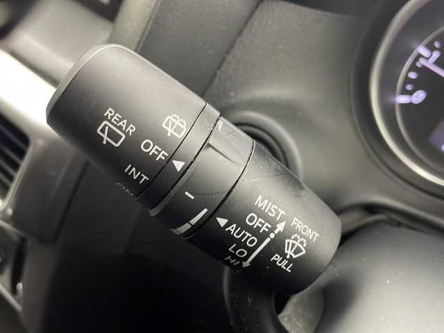 マツダ ＣＸ－５ XD プロアクティブ 大阪府 2015(平27)年 6万km クリスタルホワイトパールマイカ 純正SDナビ/【Bluetooth/CD/DVD/FM/AM/USB】/ブラインドスポットモニター(BSM)/バックカメラ/サイドカメラ/レーダークルーズコントロール/レーンキープアシスト/パーキングセンサー/スマートブレーキ/純正17インチAW/純正フロアマット/LEDヘッドライト/オートライト/MTモード付き/電動パーキング/ETC/AAC