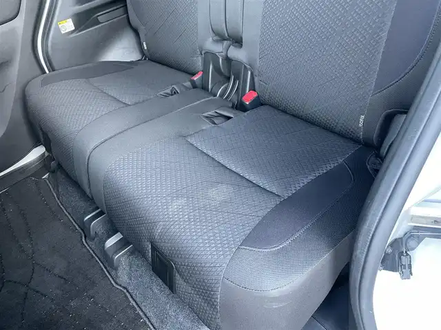 スズキ ソリオ バンディット HV MV 東京都 2020(令2)年 5.6万km パール 純正８型ナビ（CD/DVD/USB/SD/Bluetooth）/スズキセーフティセンス衝突軽減ブレーキ/レーダークルーズコントロール/前後コーナーセンサー/レーンキープアシスト/片側パワースライドドア/パドルシフト/前席シートヒーター/バックカメラ/後席サンシェード/純正バイザー/フロアマット