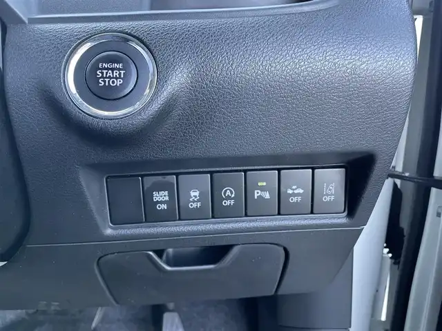 スズキ ソリオ バンディット HV MV 東京都 2020(令2)年 5.6万km パール 純正８型ナビ（CD/DVD/USB/SD/Bluetooth）/スズキセーフティセンス衝突軽減ブレーキ/レーダークルーズコントロール/前後コーナーセンサー/レーンキープアシスト/片側パワースライドドア/パドルシフト/前席シートヒーター/バックカメラ/後席サンシェード/純正バイザー/フロアマット