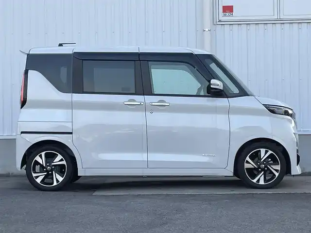 日産 ルークス HWS Gターボ プロパイロットED 愛媛県 2020(令2)年 1.8万km ホワイトパール 純正ナビ/(Bluetooth/CD/SD/DVD/AUX/フルセグ)/前方ドライブレコーダー/アラウンドビューモニター/ビルトインETC/両側パワースライドドア/レーダークルーズコントロール/純正15インチアルミホイール/レーンキープアシスト/オートライト/LEDヘッドライト/フォグランプ/プッシュスタート/スマートキー/アイドリングストップ/純正フロアマット/純正ドアバイザー/横滑り防止装置/衝突被害軽減ブレーキ/リアロールサンシェード/電動格納ミラー/電動パーキングホールド/オートブレーキホールド/オートリトラクタブルミラー