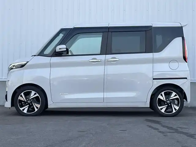 日産 ルークス HWS Gターボ プロパイロットED 愛媛県 2020(令2)年 1.8万km ホワイトパール 純正ナビ/(Bluetooth/CD/SD/DVD/AUX/フルセグ)/前方ドライブレコーダー/アラウンドビューモニター/ビルトインETC/両側パワースライドドア/レーダークルーズコントロール/純正15インチアルミホイール/レーンキープアシスト/オートライト/LEDヘッドライト/フォグランプ/プッシュスタート/スマートキー/アイドリングストップ/純正フロアマット/純正ドアバイザー/横滑り防止装置/衝突被害軽減ブレーキ/リアロールサンシェード/電動格納ミラー/電動パーキングホールド/オートブレーキホールド/オートリトラクタブルミラー