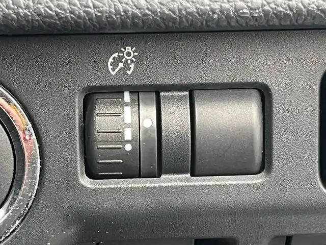 スバル ＷＲＸ ＳＴＩ STI 秋田県 2014(平26)年 4.1万km WRブルーパール 6速MT/４WD/ターボ/STI製ドライカーボンリヤスポイラー/STI製アルミホイール/フルエアロ/ローダウン（TEIN製）/純正サスペンション積込/スマートキー/ETC/プッシュスタート/純正フロアマット/純正ドアバイザー/パワーステアリング/パワーウィンドウ/オートエアコン/オートライト/電動格納ウィンカーミラー/保証書/取扱説明書/記録簿
