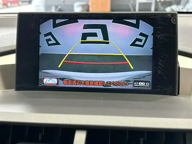 レクサス ＮＸ 300h Fスポーツ 鹿児島県 2015(平27)年 7万km ソニッククォーツ 純正ナビ（TV/Bluetooth/CD/USB）/バックカメラ/ETC/ドライブレコーダー/赤レザーシート/シートヒーター/パワーシート/シートベンチレーション/ステアリングヒーター/3眼LEDライト/オートライト/オートホールド/電動パーキングブレーキ/ステアリングスイッチ/純正アルミホイール