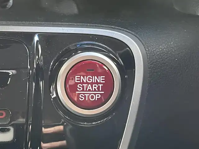 ホンダ Ｎ ＢＯＸ カスタム G SSパッケージ 山形県 2014(平26)年 9.9万km スマートブラック ワンオーナー/Gathersナビ　VXM-142VFi/BT/ワンセグテレビ/USB/ipod/DVD再生機能付/バックカメラ/アイドリングストップ/ETC/両側パワースライドドア/純正フロアマット/純正アルミホイール/横滑り防止装置/衝突被害軽減システム/スペアキー/取扱説明書/保証書