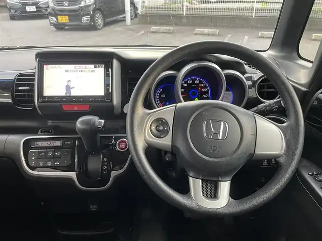 ホンダ Ｎ ＢＯＸ カスタム G SSパッケージ 山形県 2014(平26)年 9.9万km スマートブラック ワンオーナー/Gathersナビ　VXM-142VFi/BT/ワンセグテレビ/USB/ipod/DVD再生機能付/バックカメラ/アイドリングストップ/ETC/両側パワースライドドア/純正フロアマット/純正アルミホイール/横滑り防止装置/衝突被害軽減システム/スペアキー/取扱説明書/保証書