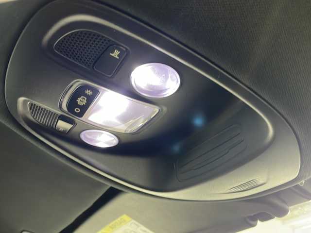 ＤＳオートモビル ＤＳ４ 福岡県 2017(平29)年 5.8万km 白 社外オーディオ/AM/FM/CD/ETC/クルーズコントロール/電動リアゲート/電格ミラー/ハーフレザーシート/電動リアゲート/横滑り防止装置/コーナーセンサー/純正AW17インチ/純正フロアマット/プッシュスタート/スマートキー/スペアキー有/フォグライト