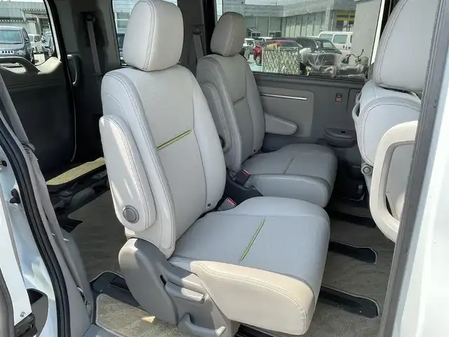 ホンダ ステップワゴン G EX 富山県 2016(平28)年 6.1万km ホワイトオーキッドパール ワンオーナー/アルパイン10型ナビ(BT/CD/DVD)/フルセグTV/パワースライドドア(両側)/バックカメラ/ビルトインETC/コムテックドライブレコーダー/アルパイン12.8型リアビジョン/アダプティブクルーズコントロール/ホンダセンシング/・オートライト/・衝突軽減ブレーキ/・車線維持支援システム/・誤発進抑制機能/・先行車発進お知らせ機能/・標識認識機能/デュアルオートエアコン/ステアリングスイッチ/ツイード調ジャージシート/前席シートヒーター/2列目キャプテンシート/わくわくゲート/純正16インチアルミホイール/スマートキーシステム/セキュリティアラーム/禁煙車