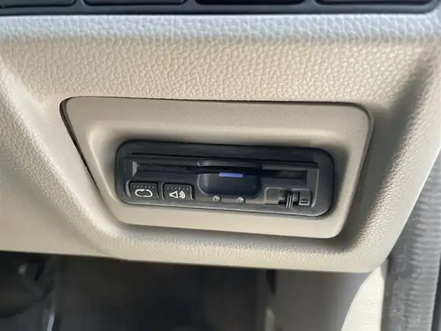 ホンダ ステップワゴン G EX 富山県 2016(平28)年 6.1万km ホワイトオーキッドパール ワンオーナー/アルパイン10型ナビ(BT/CD/DVD)/フルセグTV/パワースライドドア(両側)/バックカメラ/ビルトインETC/コムテックドライブレコーダー/アルパイン12.8型リアビジョン/アダプティブクルーズコントロール/ホンダセンシング/・オートライト/・衝突軽減ブレーキ/・車線維持支援システム/・誤発進抑制機能/・先行車発進お知らせ機能/・標識認識機能/デュアルオートエアコン/ステアリングスイッチ/ツイード調ジャージシート/前席シートヒーター/2列目キャプテンシート/わくわくゲート/純正16インチアルミホイール/スマートキーシステム/セキュリティアラーム/禁煙車