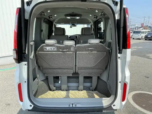 ホンダ ステップワゴン G EX 富山県 2016(平28)年 6.1万km ホワイトオーキッドパール ワンオーナー/アルパイン10型ナビ(BT/CD/DVD)/フルセグTV/パワースライドドア(両側)/バックカメラ/ビルトインETC/コムテックドライブレコーダー/アルパイン12.8型リアビジョン/アダプティブクルーズコントロール/ホンダセンシング/・オートライト/・衝突軽減ブレーキ/・車線維持支援システム/・誤発進抑制機能/・先行車発進お知らせ機能/・標識認識機能/デュアルオートエアコン/ステアリングスイッチ/ツイード調ジャージシート/前席シートヒーター/2列目キャプテンシート/わくわくゲート/純正16インチアルミホイール/スマートキーシステム/セキュリティアラーム/禁煙車